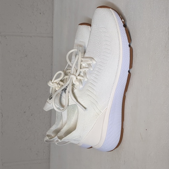 Women's RIVAL Pulse Athletic Sneaker Ivory/White Size 5.5 - Picture 5 of 13